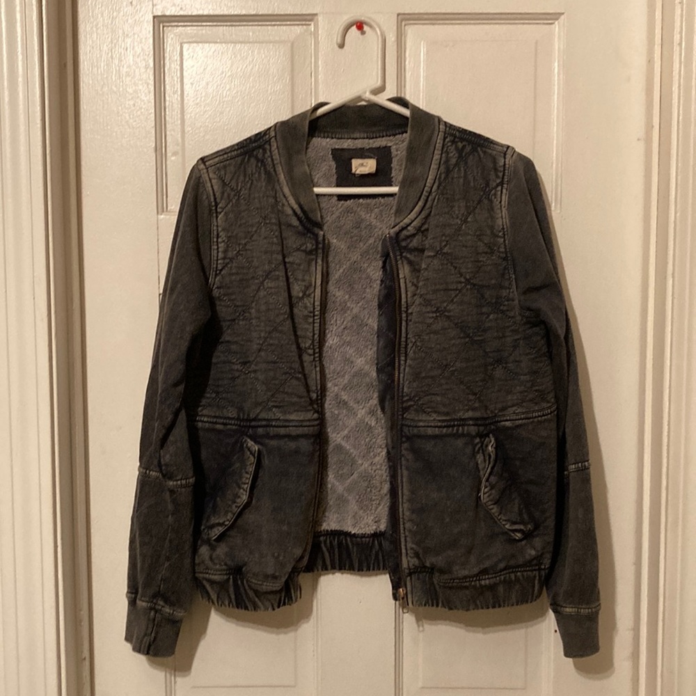 🩶 O'Neill women's jacket. New condition. Size S.